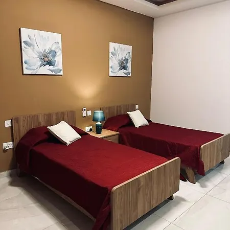 Seaside Homestay *